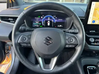 Photo 13 Suzuki Swace  1.8 Hybrid 140ch Pack MY24