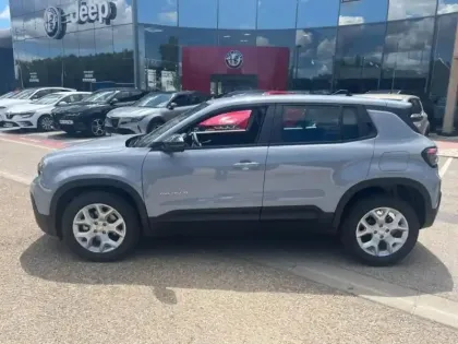 Photo 4 Jeep Avenger  1.2 Turbo T3 110ch MHEV Longitude BVR6 eHybrid