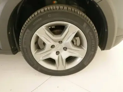 Photo 9 Dacia Sandero  0.9 TCe 90ch Stepway -18