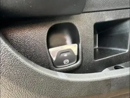 Photo 8 Fiat Ducato Gén. III Ph4 Pack Premium Connect 4