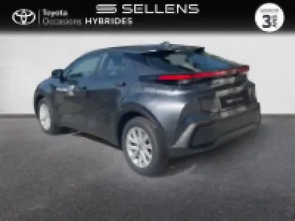 Photo 11 Toyota C-HR  1.8 Hybride 140ch Dynamic MY25