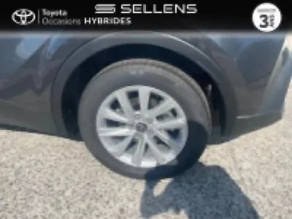 Photo 13 Toyota C-HR  1.8 Hybride 140ch Dynamic MY25