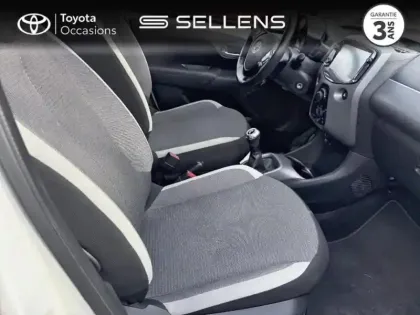 Photo 5 Toyota Aygo  1.0 VVT-i 72ch x-play 5p MY20