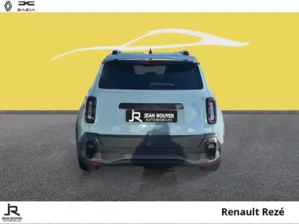 Photo 2 Renault 4  E-Tech Electrique 150ch Techno autonomie confort