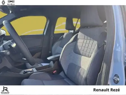 Photo 12 Renault 4  E-Tech Electrique 150ch Techno autonomie confort