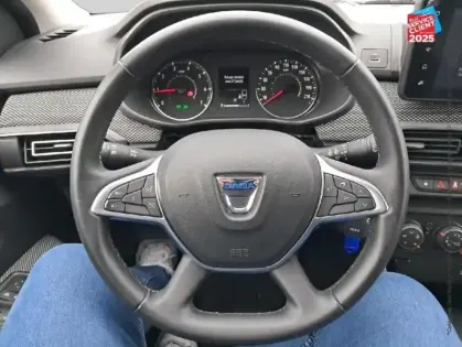 Photo 11 Dacia Sandero  1.0 ECO-G 100ch Confort -22B GPS Camera