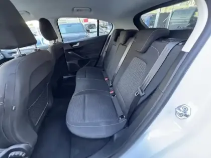 Photo 13 Ford Focus  1.0 Flexifuel mHEV 125ch Titanium Style