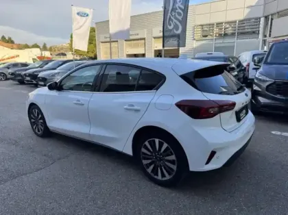 Photo 4 Ford Focus  1.0 Flexifuel mHEV 125ch Titanium Style