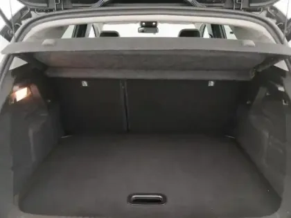 Photo 8 Renault Captur  1.6 E-Tech hybride 145ch Intens -21