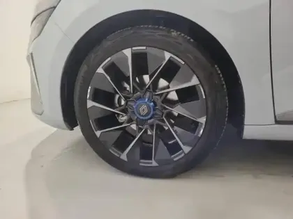 Photo 14 Renault Clio  1.0 TCe 90ch esprit Alpine - 24