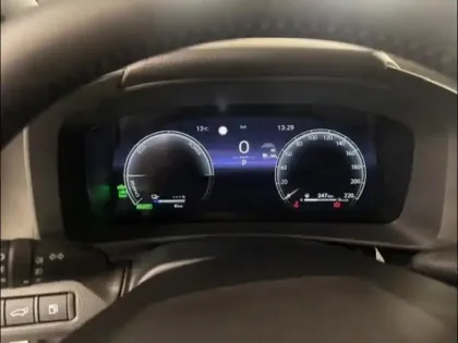 Photo 12 Toyota C-HR  2.0 Hybride Rechargeable 225ch Design MY25