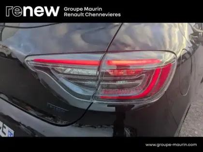 Photo 9 Renault Clio  1.6 E-Tech 145ch full hybrid esprit Alpine - 24