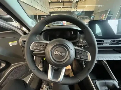 Photo 22 Jeep Avenger Gén. I Ph1 Altitude + 5