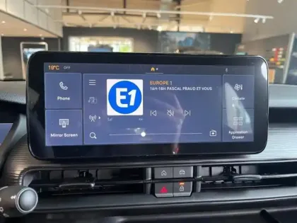 Photo 29 Jeep Avenger Gén. I Ph1 Altitude + 5