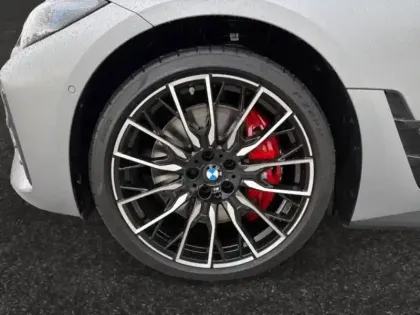 Photo 13 BMW I4  M60 601ch M Performance xDrive