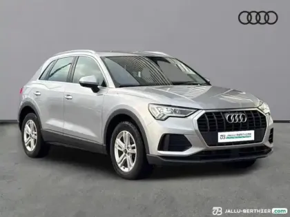 Photo 1 Audi Q3  35 TFSI 150ch Mild Hybrid Design S tronic 7
