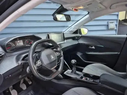 Photo 9 Peugeot 208  1.2 PureTech 100ch S&S Allure 118g