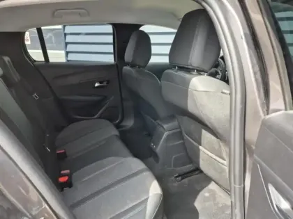 Photo 13 Peugeot 208  1.2 PureTech 100ch S&S Allure 118g