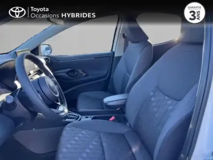 Photo 2 Toyota Yaris  116h Design 5p MY25