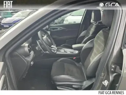 Photo 12 Alfa Romeo Tonale  1.5 Hybrid 130ch Edizione Speciale TCT