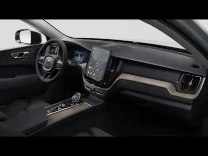 Photo 7 Volvo Xc60  T6 Hybride Rechargeable 253 + 145ch Plus Style Dark Geartronic 8 AWD