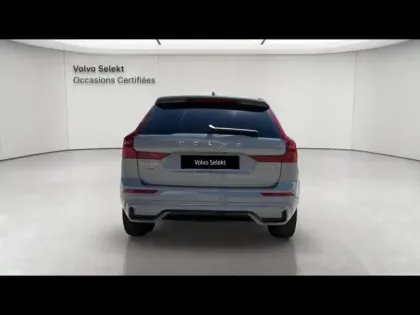 Photo 12 Volvo Xc60  T6 Hybride Rechargeable 253 + 145ch Plus Style Dark Geartronic 8 AWD