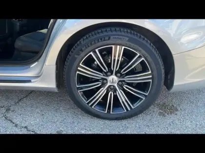 Photo 11 Volvo V60  B4 197ch Inscription Luxe Geartronic 8