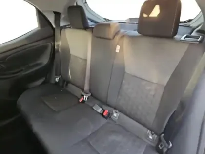 Photo 13 Toyota Yaris  116h Design 5p MY22