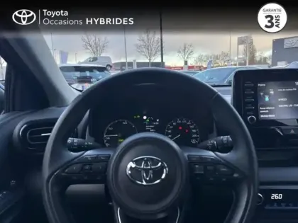 Photo 4 Toyota Yaris  116h Dynamic 5p MY22