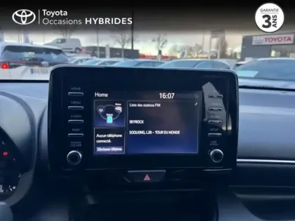 Photo 6 Toyota Yaris  116h Dynamic 5p MY22