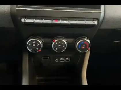 Photo 28 Renault Clio  1.0 TCe 90ch Evolution - 24