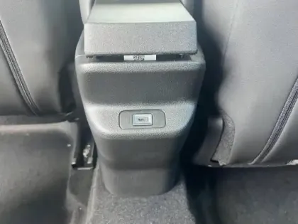 Photo 14 Jeep Avenger  1.2 Turbo T3 110ch MHEV Altitude BVR6 eHybrid