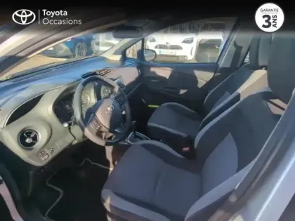 Photo 10 Toyota Yaris  110 VVT-i Design Y20 CVT 5p RC19