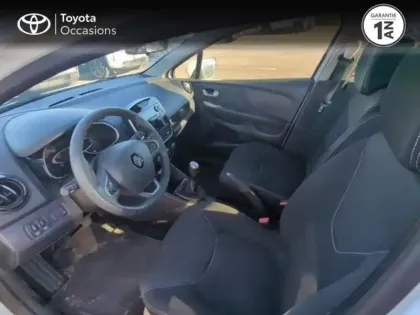 Photo 10 Renault Clio  0.9 TCe 90ch Génération - 19 5p