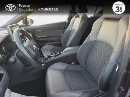 Photo 10 Toyota C-HR  122h Distinctive 2WD E-CVT MY22