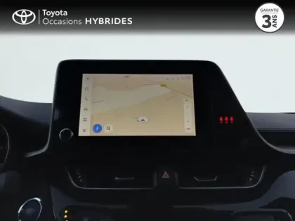 Photo 14 Toyota C-HR  122h Distinctive 2WD E-CVT MY22