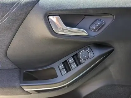 Photo 14 Ford Puma  1.0 Flexifuel 125ch S&S mHEV Titanium Business