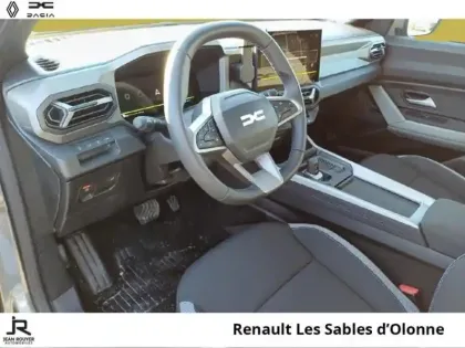 Photo 2 Dacia Bigster  1.8 hybrid 155ch Journey