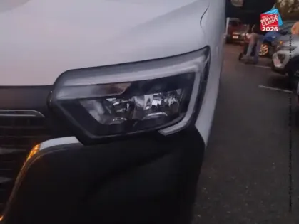 Photo 27 Renault Master  Fg F3500 L2H2 2.3 Blue dCi 135ch Confort Euro6