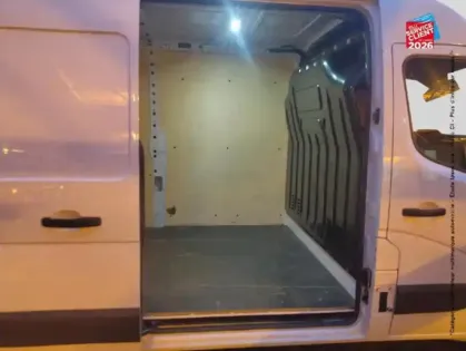 Photo 25 Renault Master  Fg F3500 L2H2 2.3 Blue dCi 135ch Confort Euro6