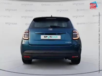 Photo 21 Fiat 600  1.2 Hybrid 100ch DCT6 Camera