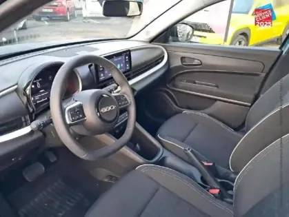 Photo 29 Fiat 600  1.2 Hybrid 100ch DCT6 Camera