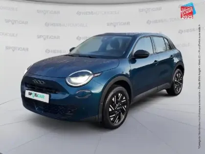 Photo 15 Fiat 600  1.2 Hybrid 100ch DCT6 Camera