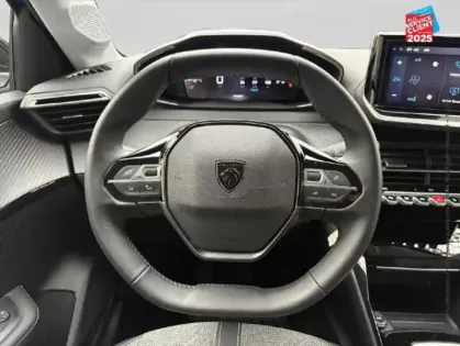 Photo 11 Peugeot 208  1.2 PureTech 100ch S&S Allure