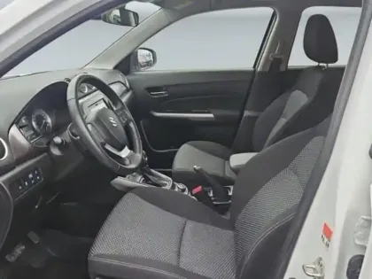 Photo 6 Suzuki Vitara  1.5 Dualjet Hybrid 115ch Style Auto Allgrip