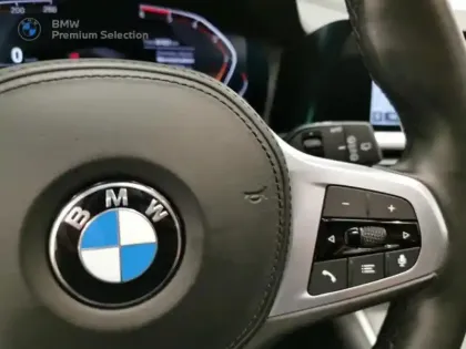 Photo 14 BMW Serie 3 Série 3 Touring 318dA 150ch M Sport