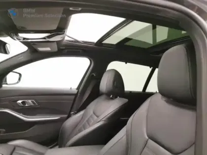 Photo 10 BMW Serie 3 Série 3 Touring 318dA 150ch M Sport