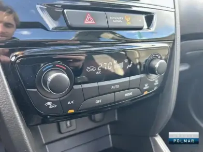 Photo 14 Suzuki Vitara  1.4 Boosterjet Hybrid 129ch Style