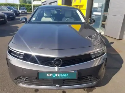 Photo 1 Opel Astra  1.2 Turbo 130ch Elegance Business BVA8