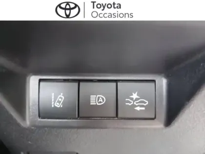 Photo 12 Toyota Yaris  110 VVT-i France Connect 5p MY19